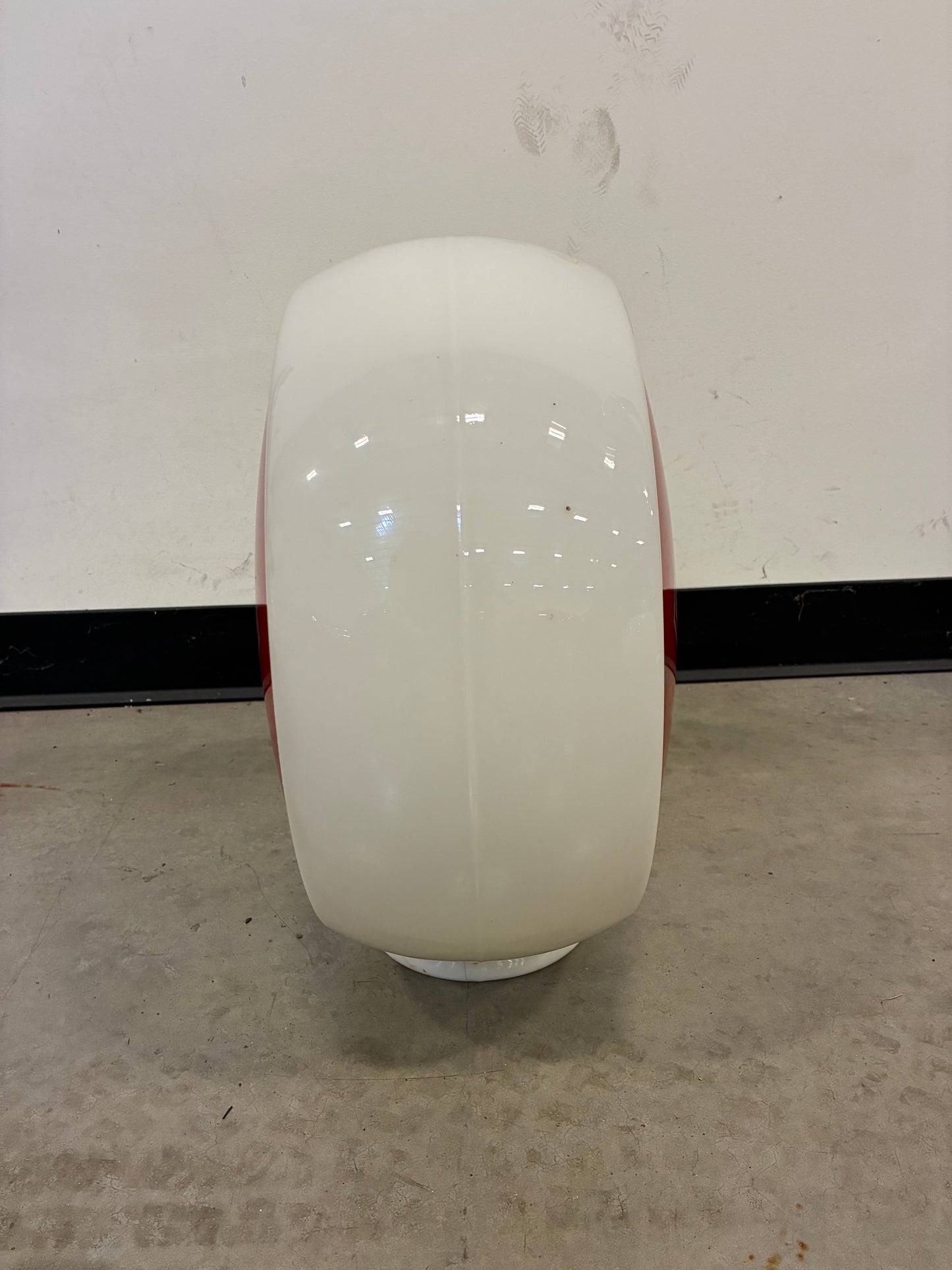 Skelly Gasoline Gas Pump Globe