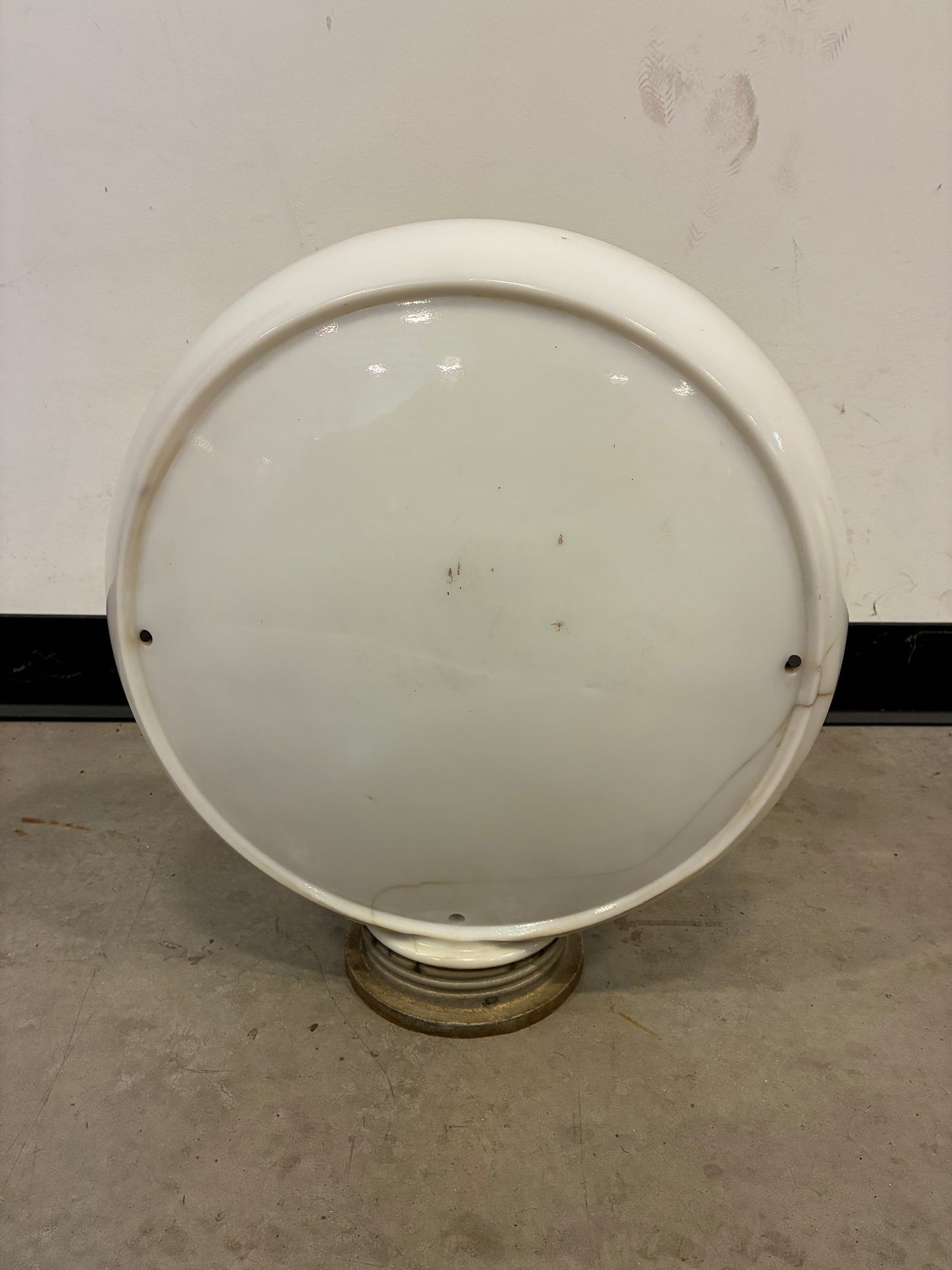 Martin Super Regular Gas Pump Globe