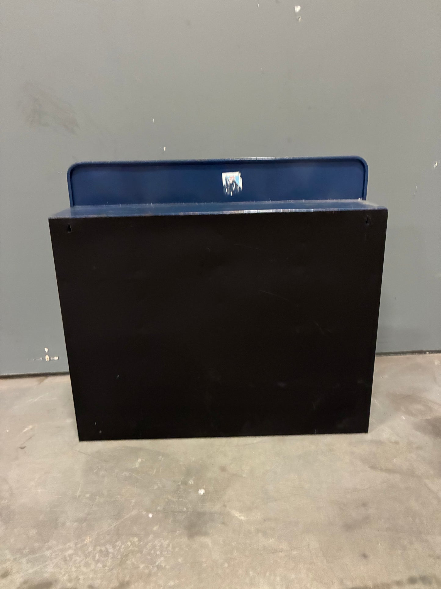 Vintage Gulfpride Motor Oil Shelf