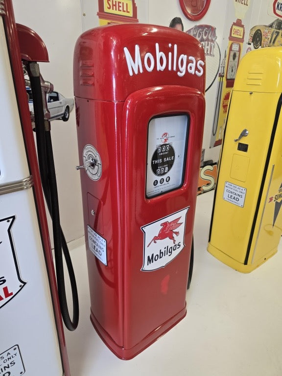 Original Mobilgas Wayne Model 80